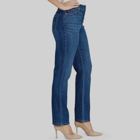 🌹NEW🌹GLORIA VANDERBILT - Amanda Classic Jeans - Picture 1 of 6